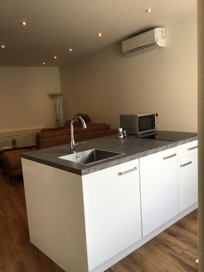 Chic Appartement In Sas Van Gent Eksteriør billede